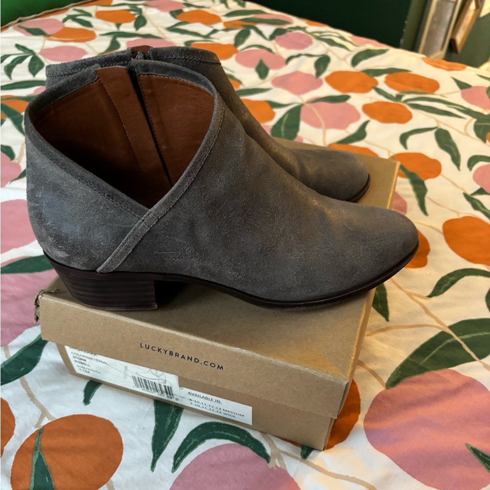 Lucky Brand grey bootie